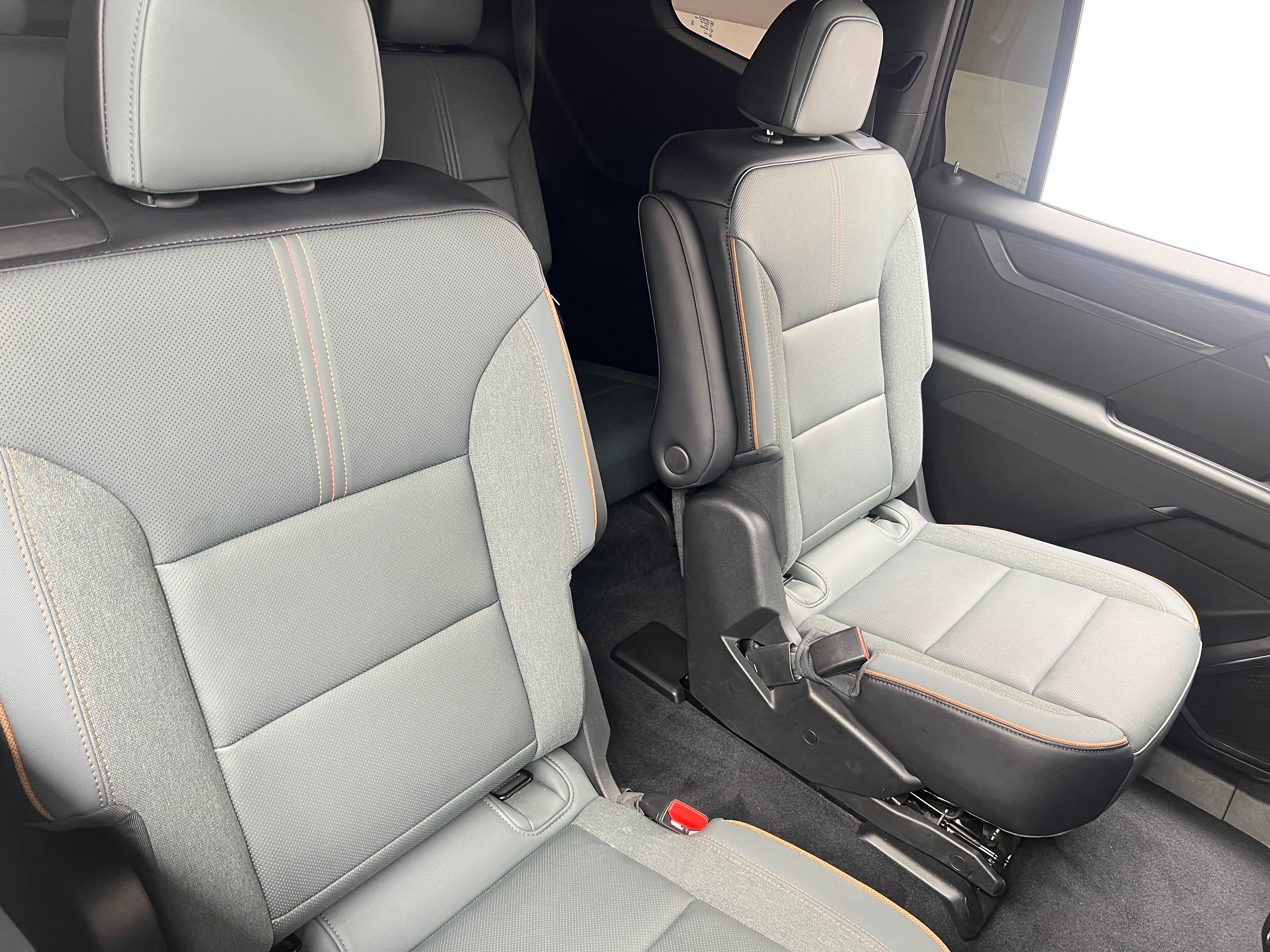 gmc acadia 2026 1GKENPKS3TJ123034 image gmc acadia 2026 1GKENPKS3TJ123034 image
