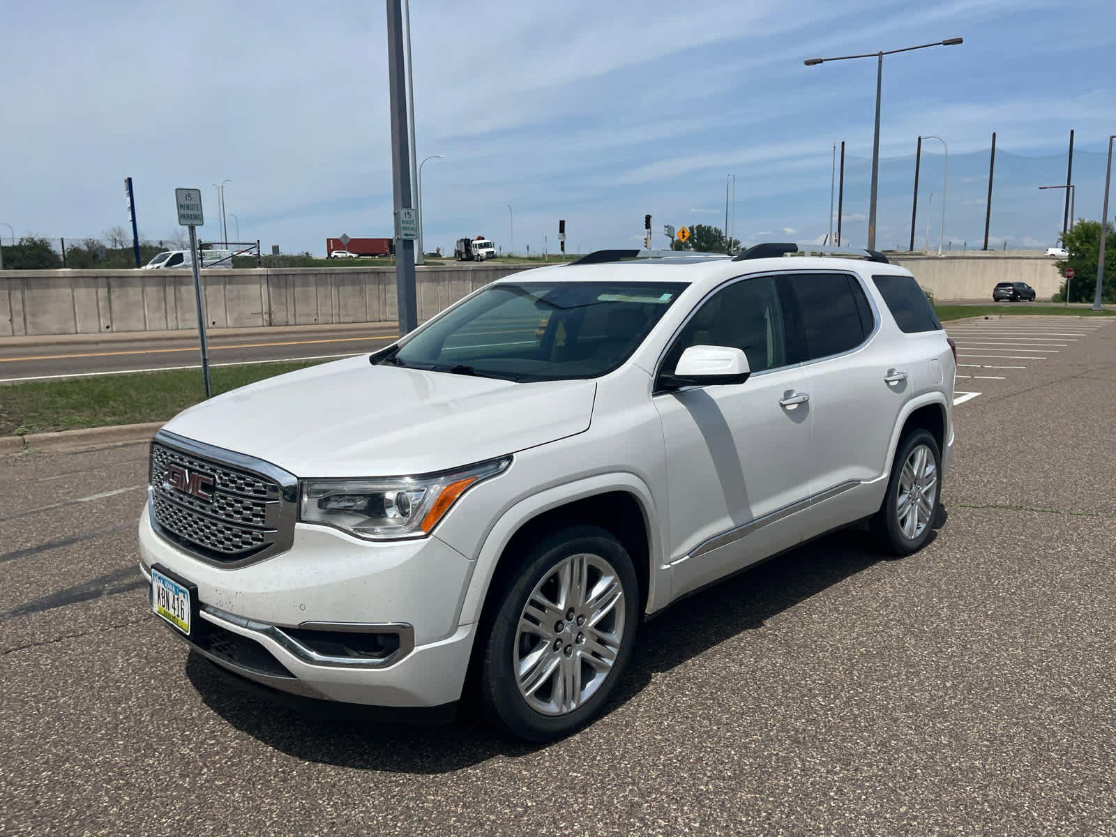 gmc acadia 2017 1GKKNXLS8HZ282853 image gmc acadia 2017 1GKKNXLS8HZ282853 image