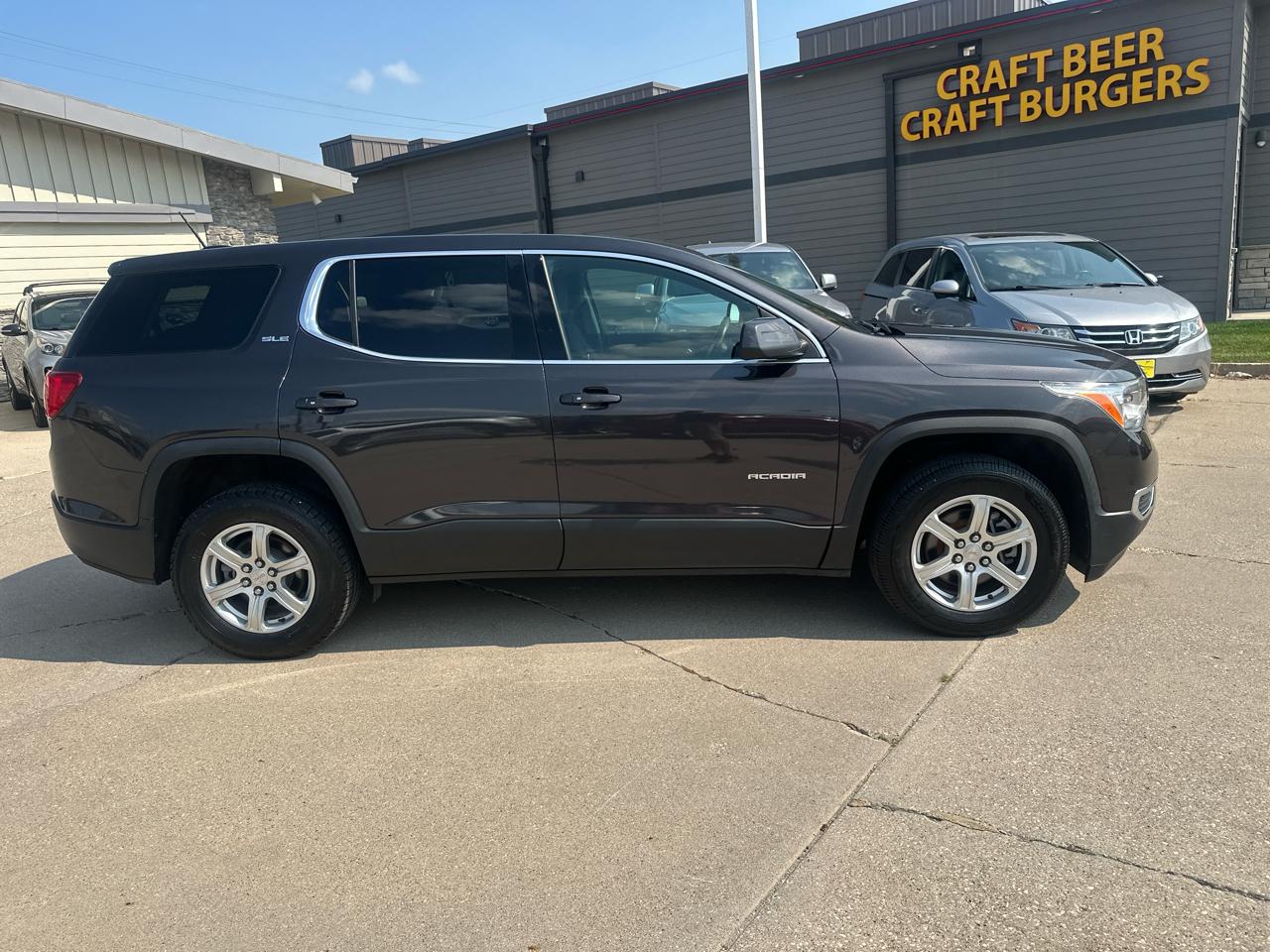 gmc acadia 2017 1GKKNKLA3HZ163831 image gmc acadia 2017 1GKKNKLA3HZ163831 image