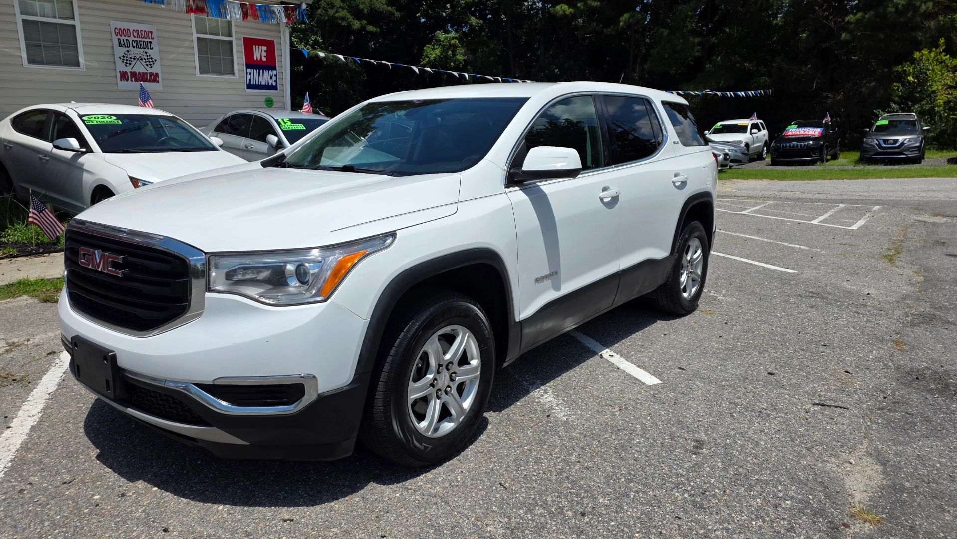 gmc acadia 2017 1GKKNRLA5HZ167923 image gmc acadia 2017 1GKKNRLA5HZ167923 image