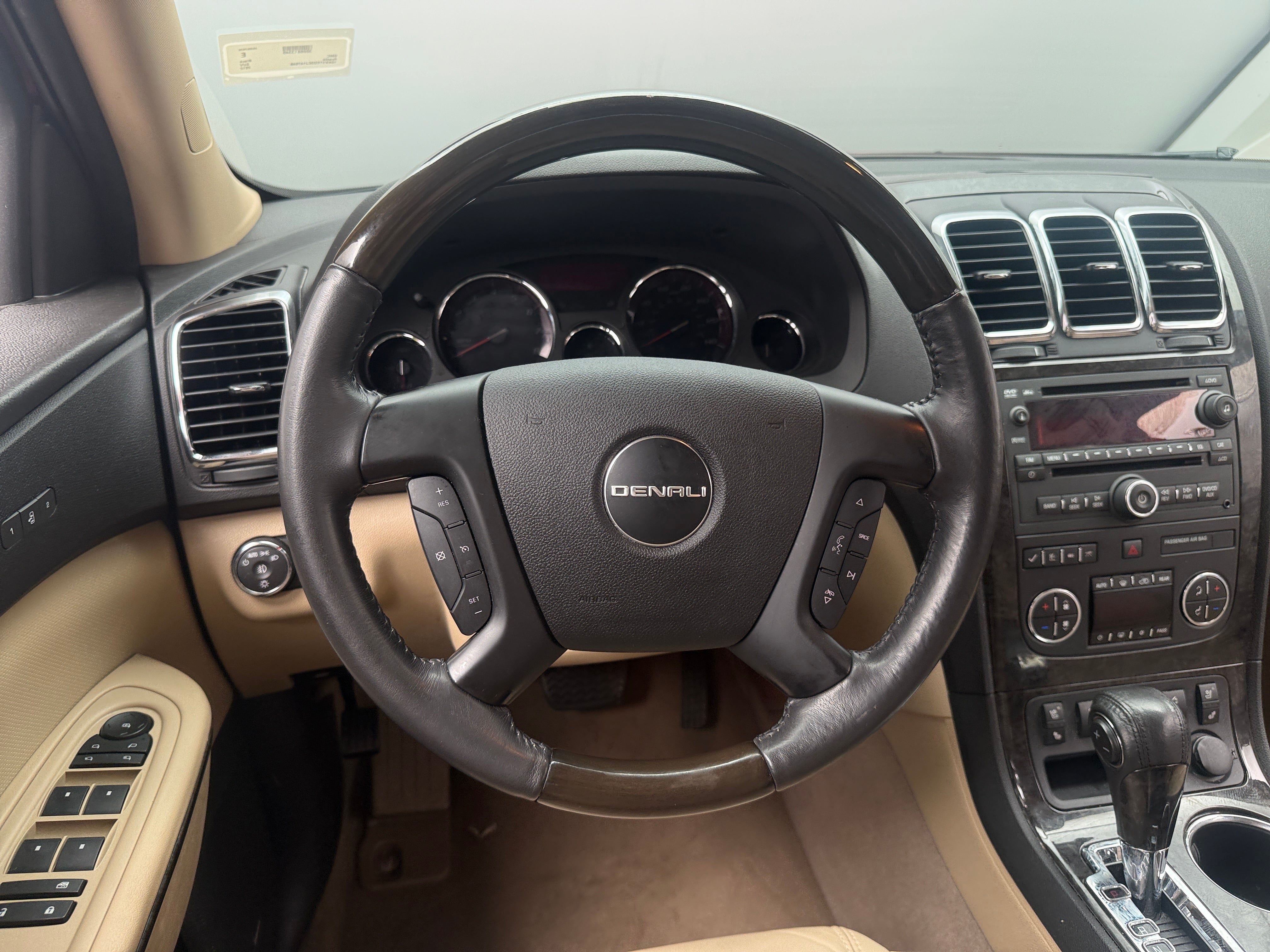 gmc acadia 2012 1GKKVTED3CJ147648 image gmc acadia 2012 1GKKVTED3CJ147648 image