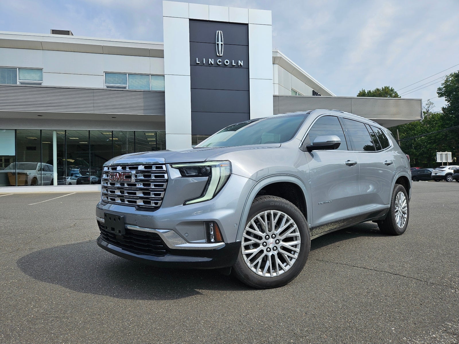 gmc acadia 2024 1GKENLKS5RJ228269 image gmc acadia 2024 1GKENLKS5RJ228269 image