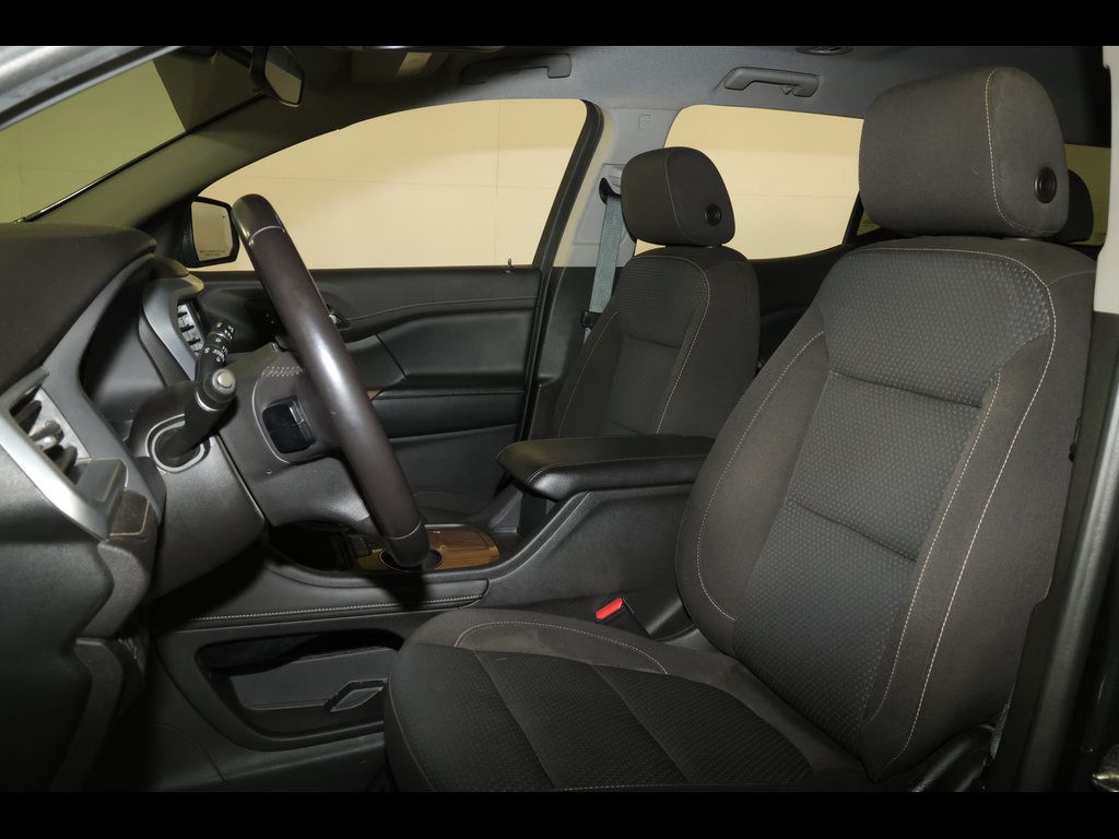 gmc acadia 2020 1GKKNKLS1LZ215460 image gmc acadia 2020 1GKKNKLS1LZ215460 image
