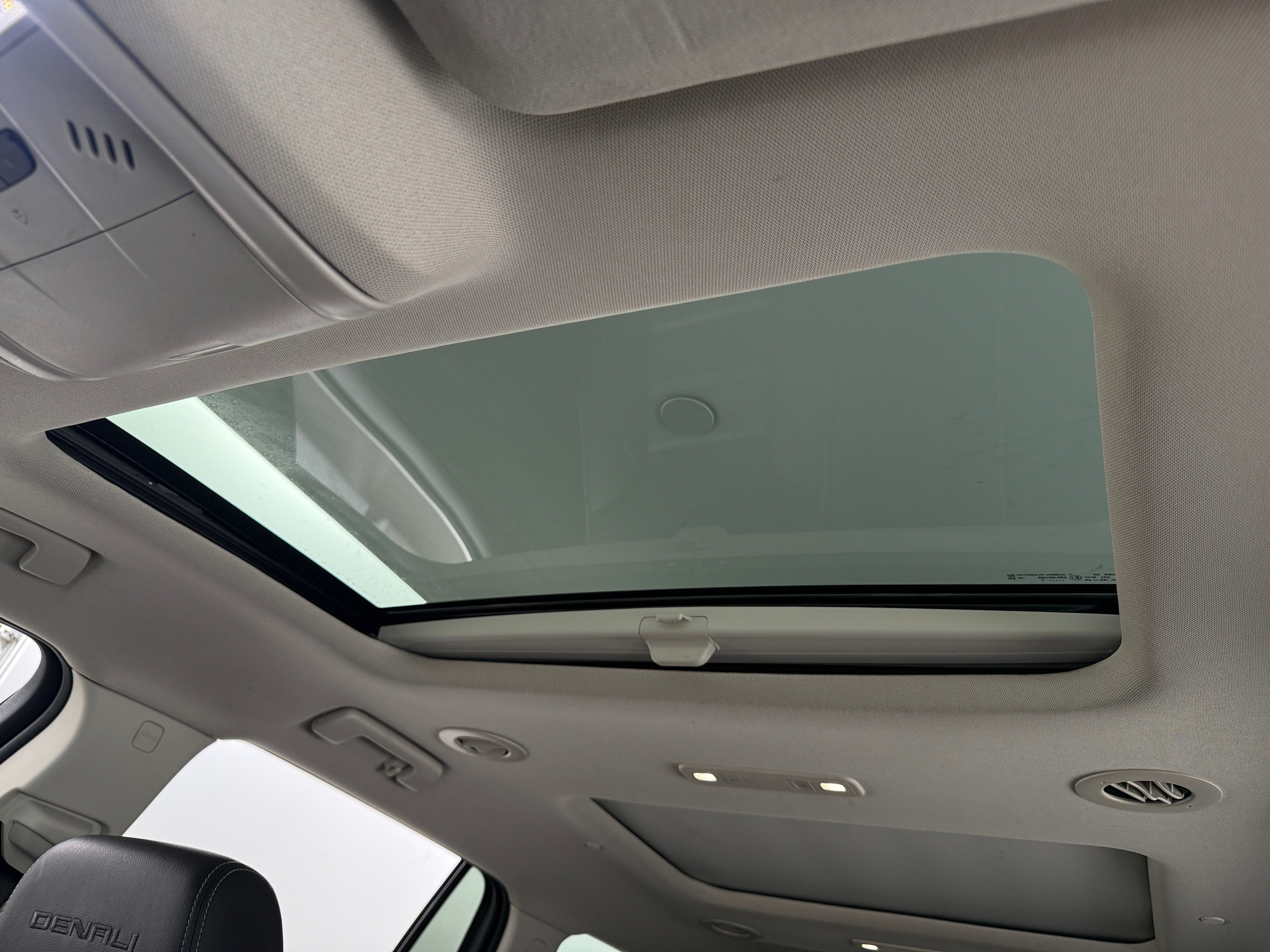 gmc acadia 2020 1GKKNPLS3LZ209236 image