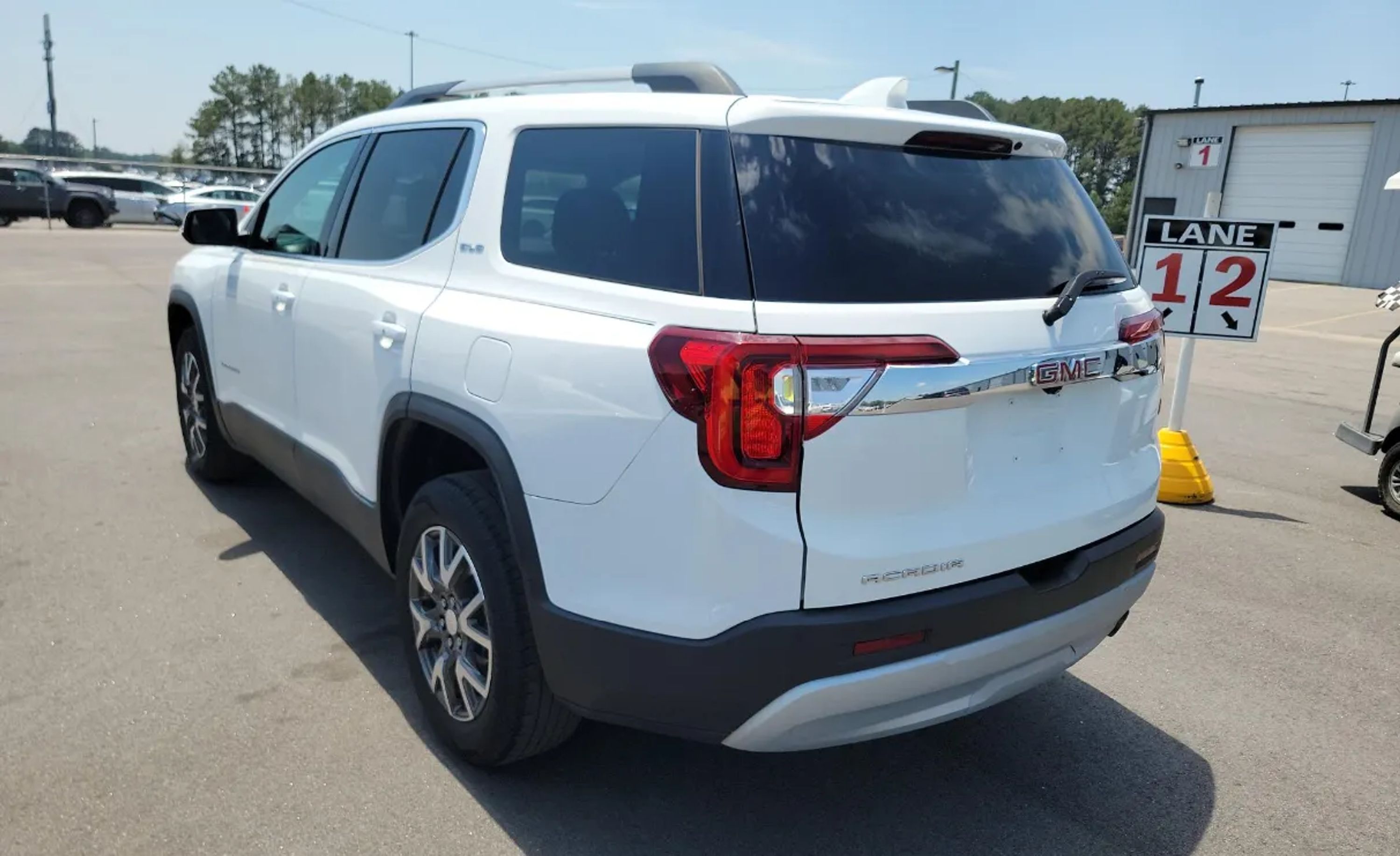 gmc acadia 2020 1GKKNKLA2LZ188941 image