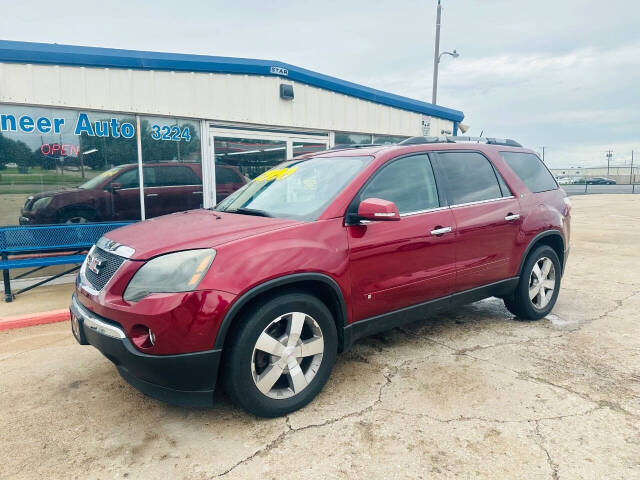 gmc acadia 2010 1GKLVMED3AJ111952 image gmc acadia 2010 1GKLVMED3AJ111952 image