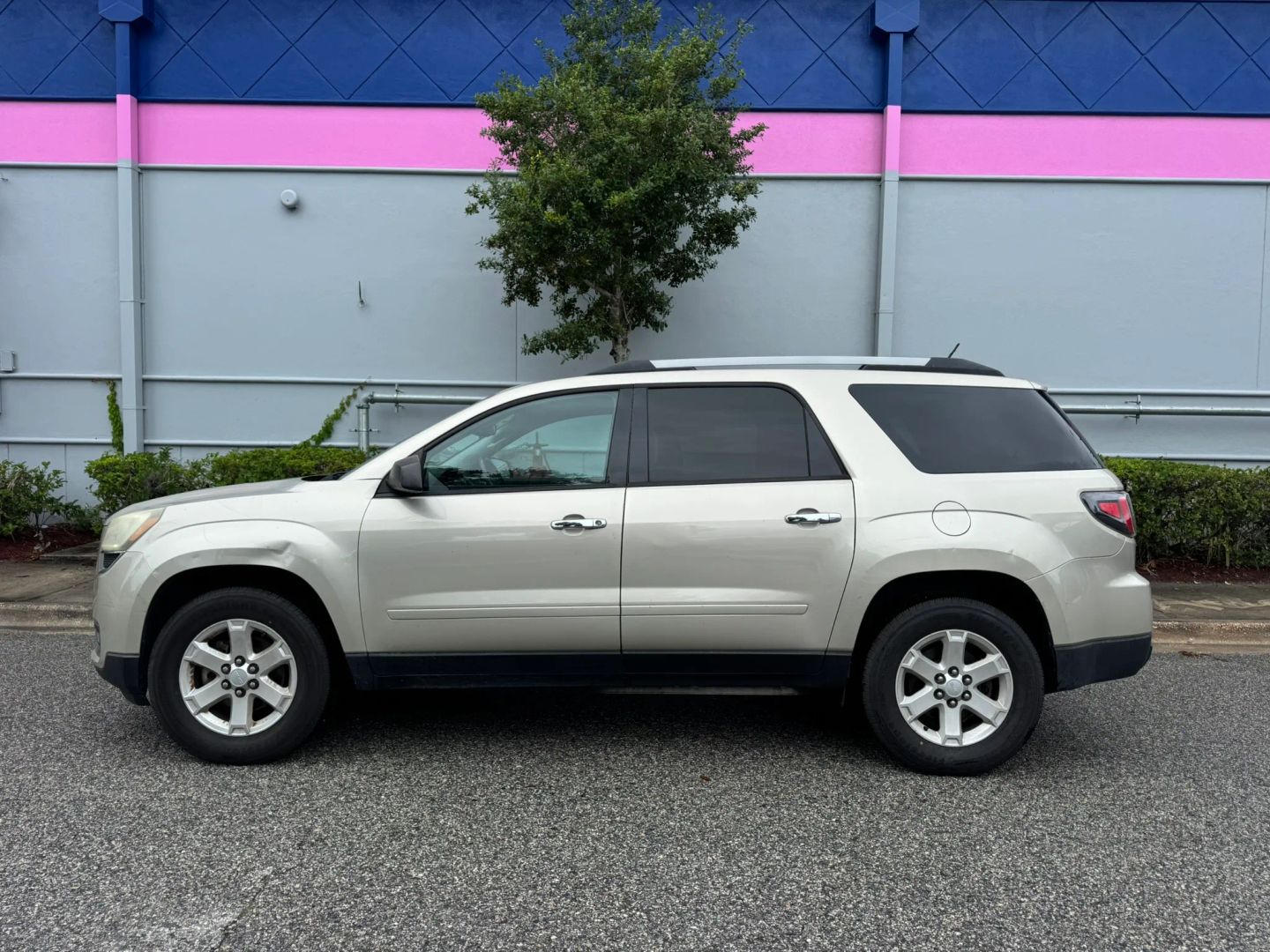 gmc acadia 2015 1GKKRNED2FJ262665 image gmc acadia 2015 1GKKRNED2FJ262665 image