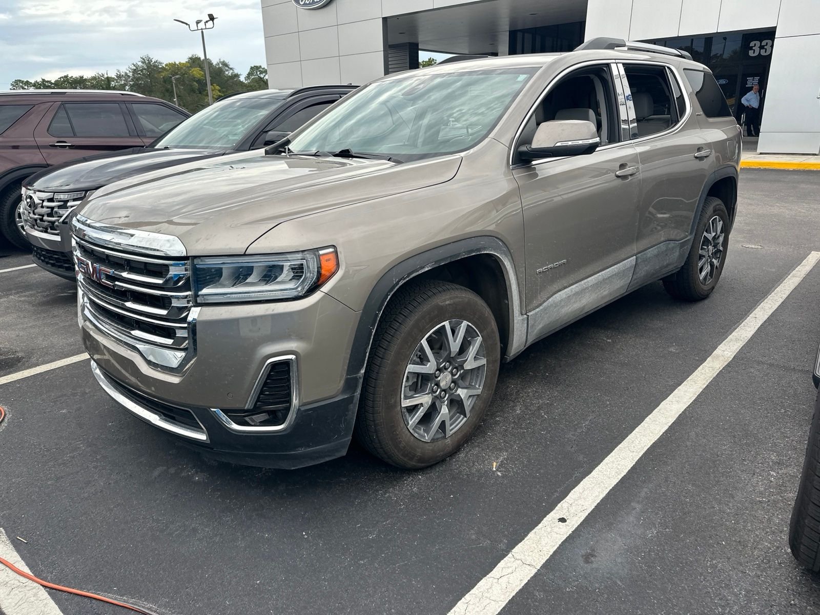 gmc acadia 2022 1GKKNML44NZ182048 image gmc acadia 2022 1GKKNML44NZ182048 image