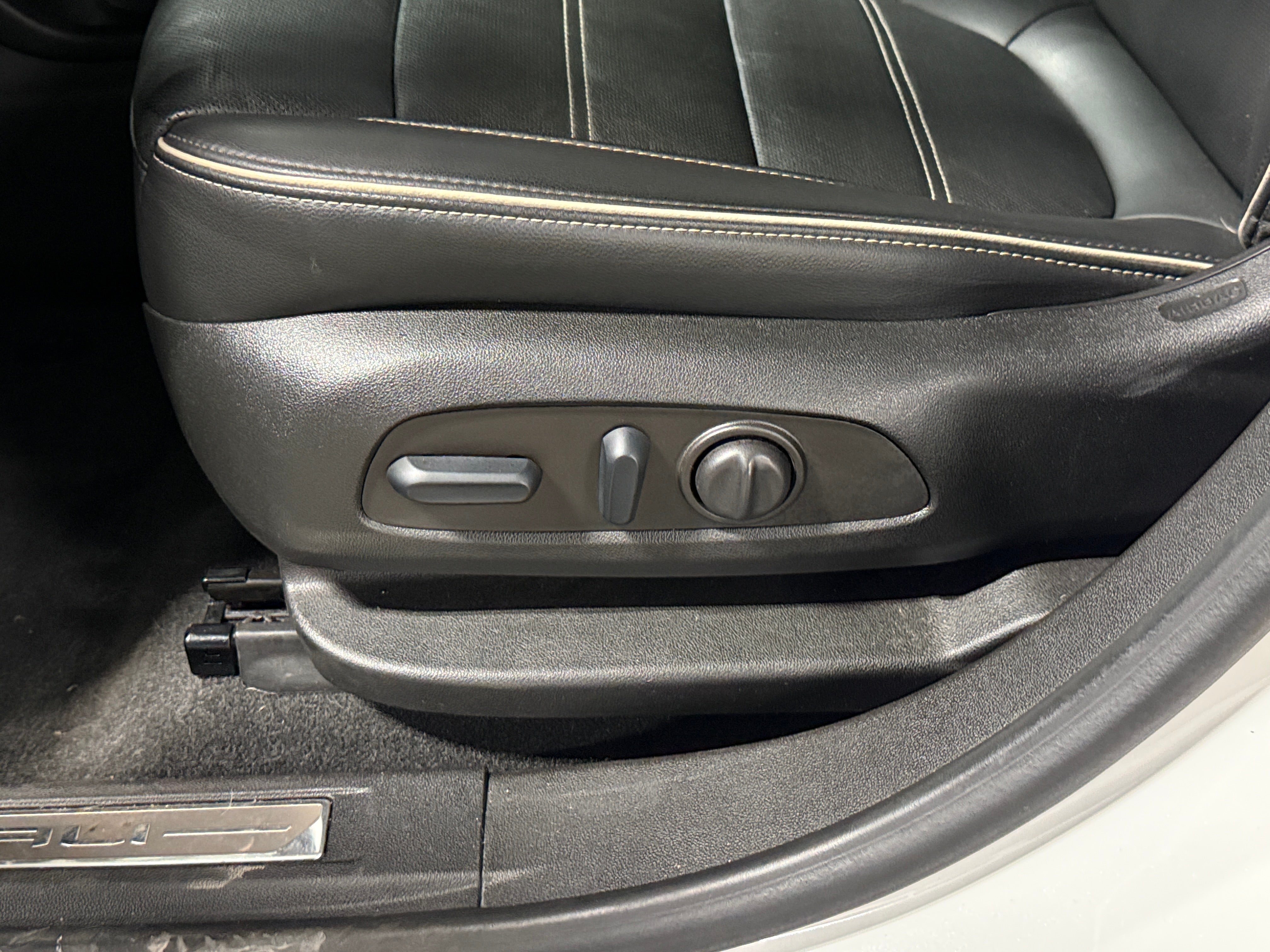 gmc acadia 2022 1GKKNPL44NZ161458 image gmc acadia 2022 1GKKNPL44NZ161458 image
