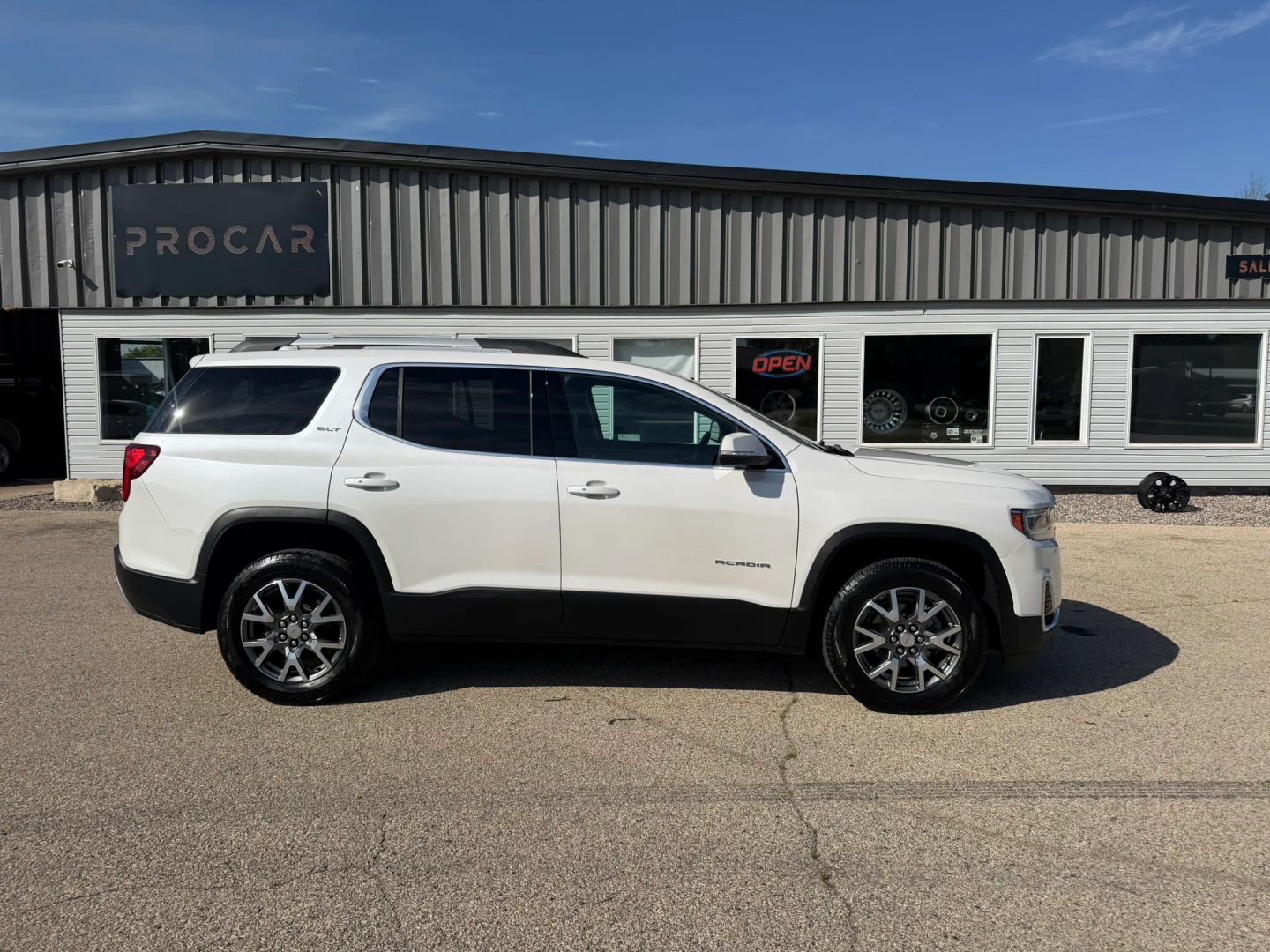 gmc acadia 2022 1GKKNUL4XNZ180367 image gmc acadia 2022 1GKKNUL4XNZ180367 image