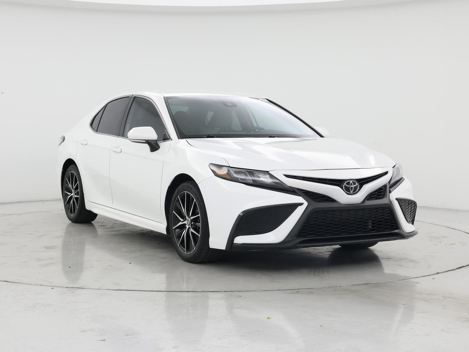 toyota camry 2023 4T1G11AK5PU834121 image