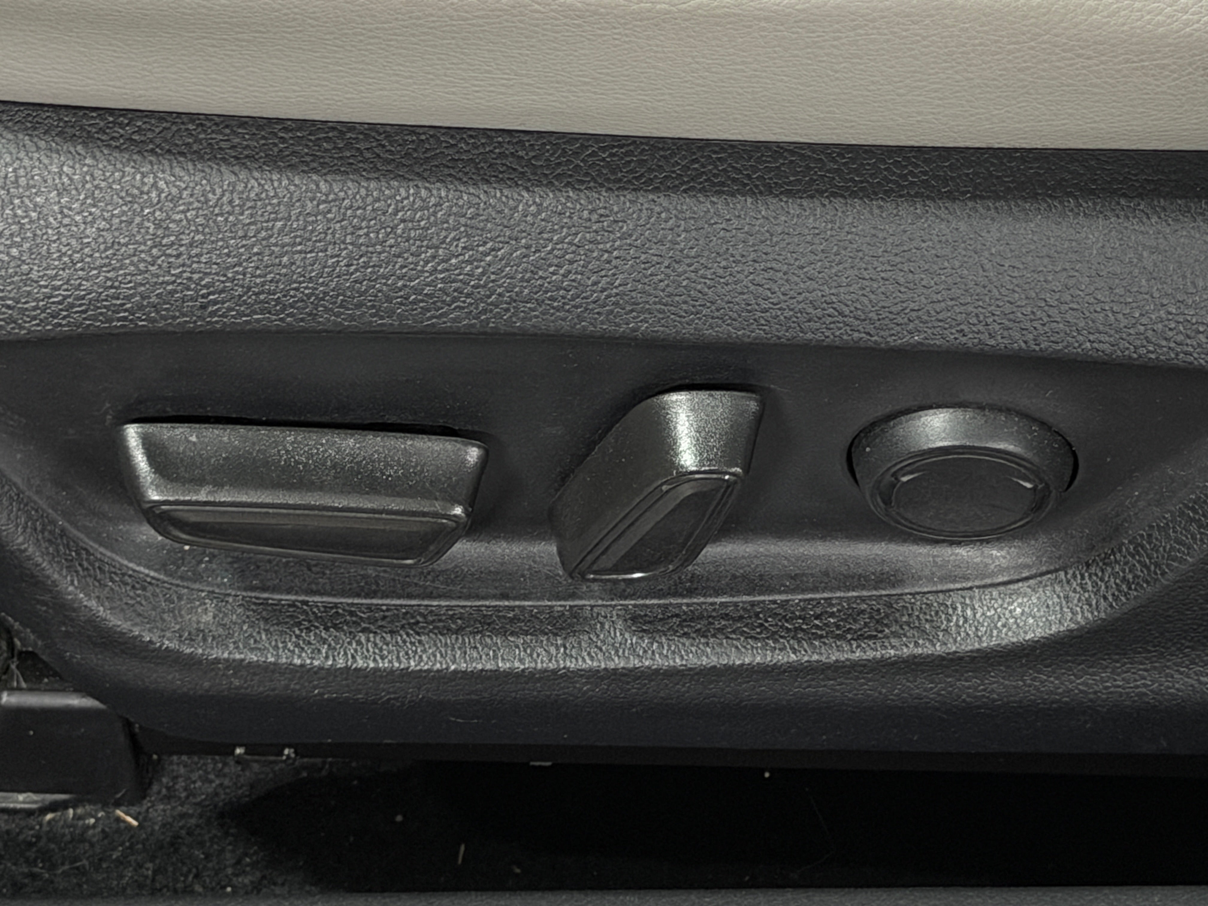 toyota camry 2023 4T1G31AK9PU608416 image