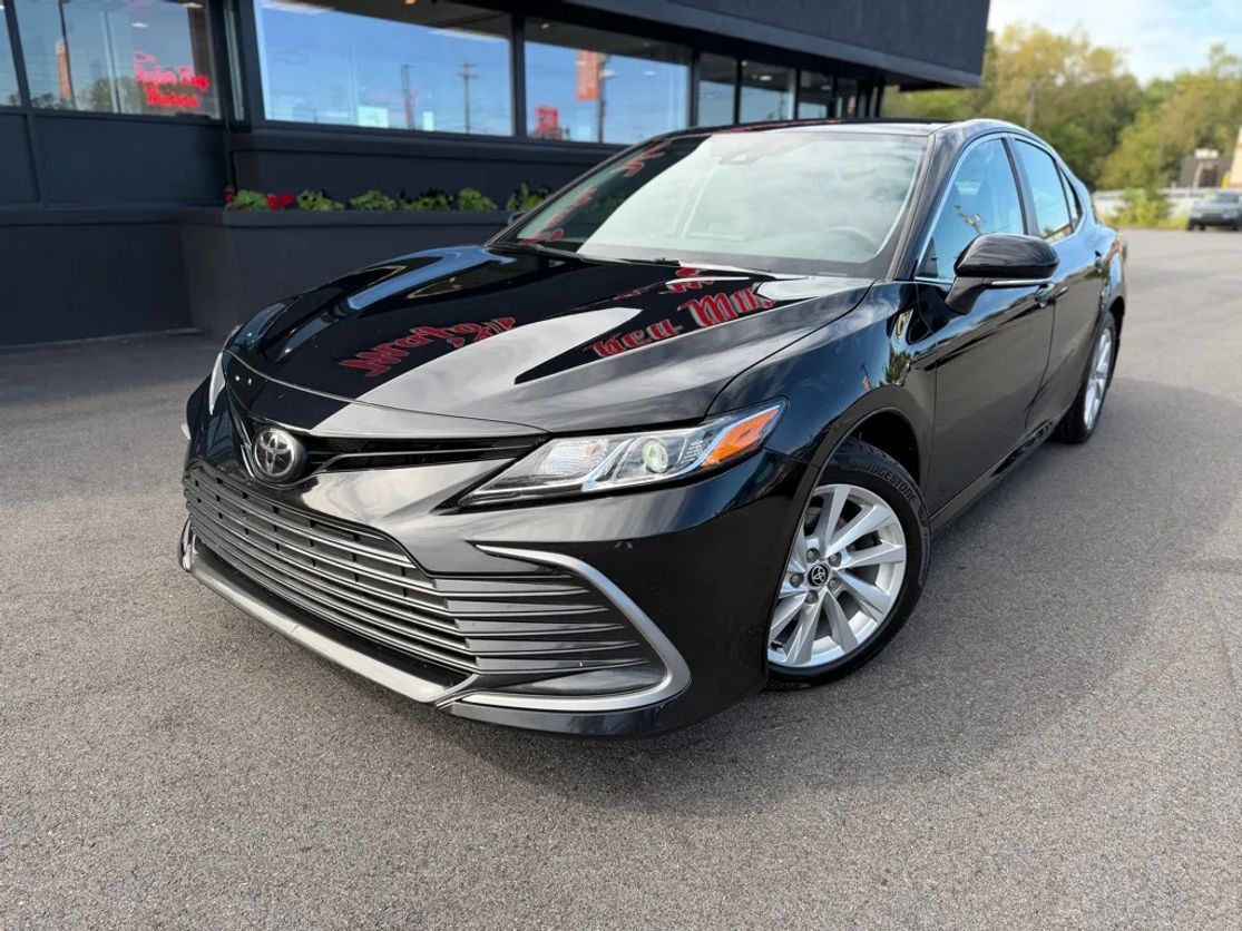 toyota camry 2023 4T1R11AK4PU735850 image