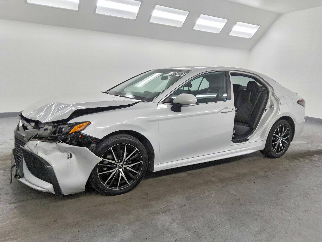 toyota camry 2023 4T1G11AK6PU147505 image toyota camry 2023 4T1G11AK6PU147505 image