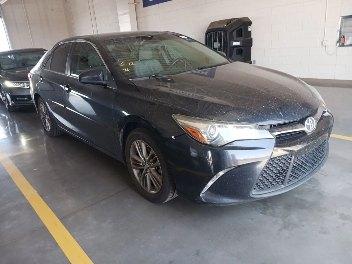 toyota camry 2016 4T1BF1FK2GU136828 image toyota camry 2016 4T1BF1FK2GU136828 image
