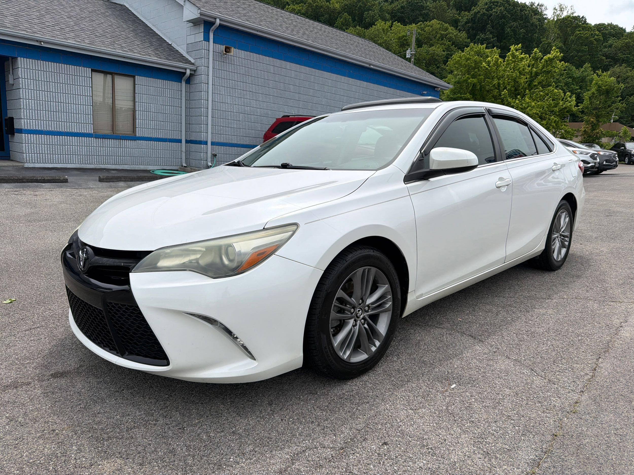 toyota camry 2016 4T1BF1FK1GU157332 image toyota camry 2016 4T1BF1FK1GU157332 image