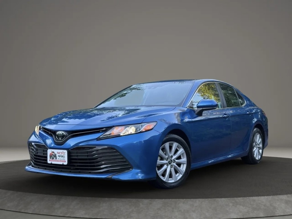 toyota camry 2019 4T1B11HK2KU237176 image toyota camry 2019 4T1B11HK2KU237176 image