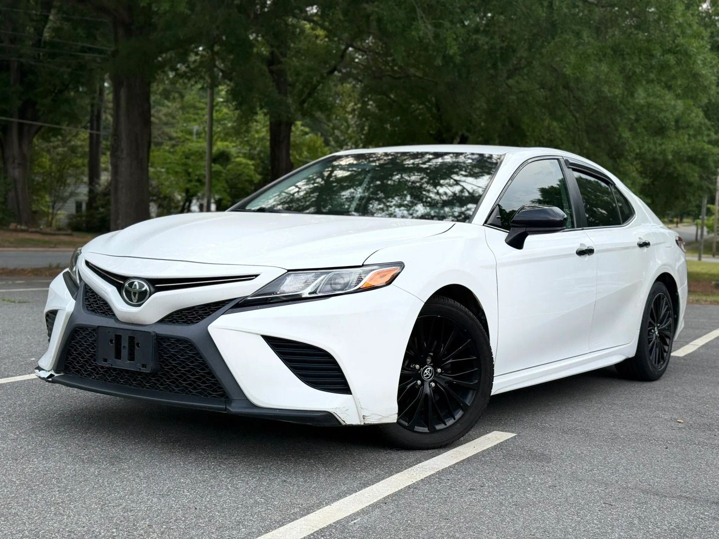 toyota camry 2019 4T1B11HK1KU260576 image toyota camry 2019 4T1B11HK1KU260576 image