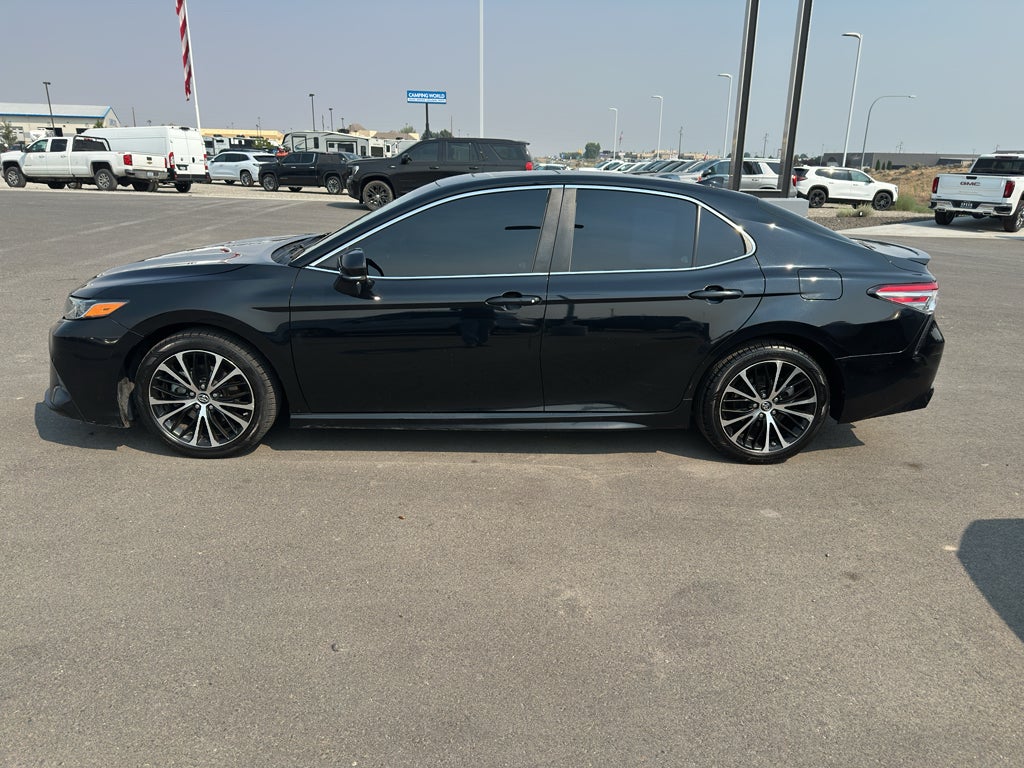 toyota camry 2019 4T1B11HK0KU795348 image toyota camry 2019 4T1B11HK0KU795348 image
