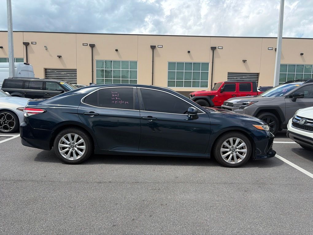 toyota camry 2019 4T1B11HK5KU751457 image toyota camry 2019 4T1B11HK5KU751457 image