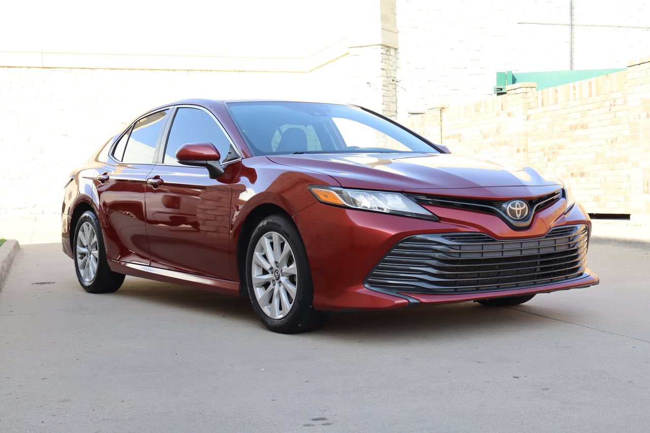 toyota camry 2019 4T1B11HK6KU684562 image toyota camry 2019 4T1B11HK6KU684562 image