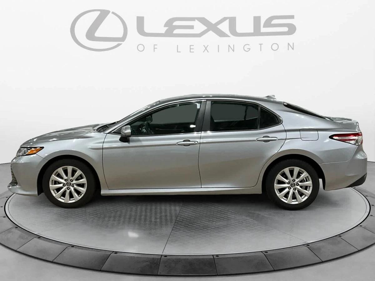 toyota camry 2019 4T1B11HK6KU754688 image toyota camry 2019 4T1B11HK6KU754688 image