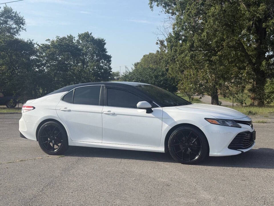 toyota camry 2019 4T1B11HK7KU815806 image toyota camry 2019 4T1B11HK7KU815806 image