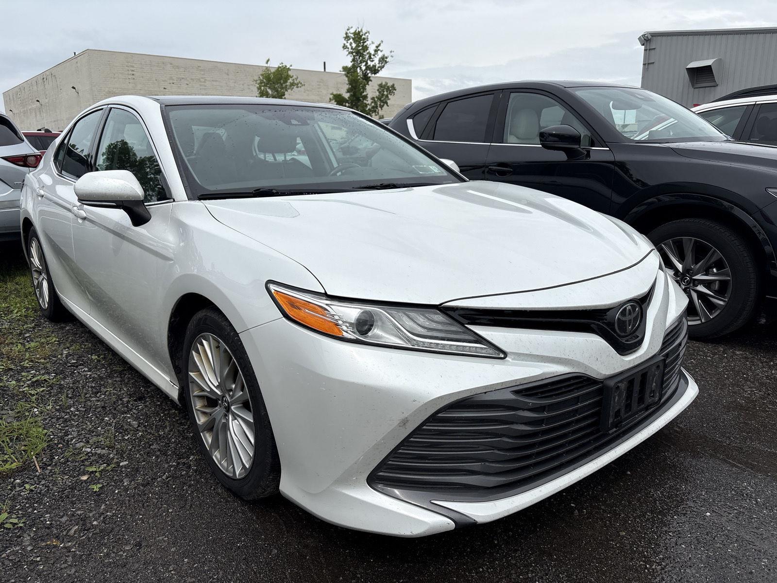 toyota camry 2019 4T1B11HK1KU808950 image toyota camry 2019 4T1B11HK1KU808950 image
