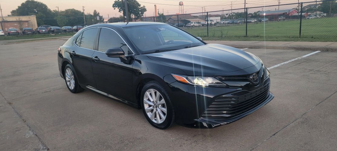toyota camry 2019 4T1B11HK3KU845000 image toyota camry 2019 4T1B11HK3KU845000 image