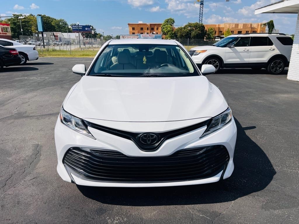 toyota camry 2019 4T1B11HK0KU696786 image toyota camry 2019 4T1B11HK0KU696786 image