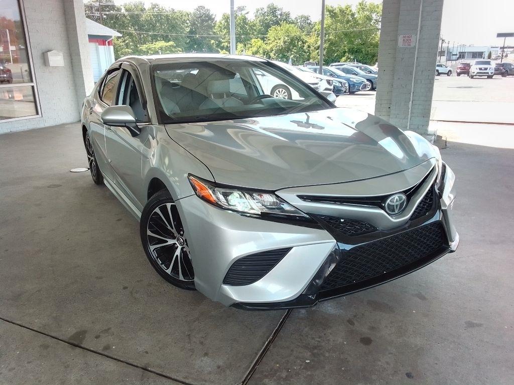 toyota camry 2019 4T1B11HK0KU692821 image toyota camry 2019 4T1B11HK0KU692821 image