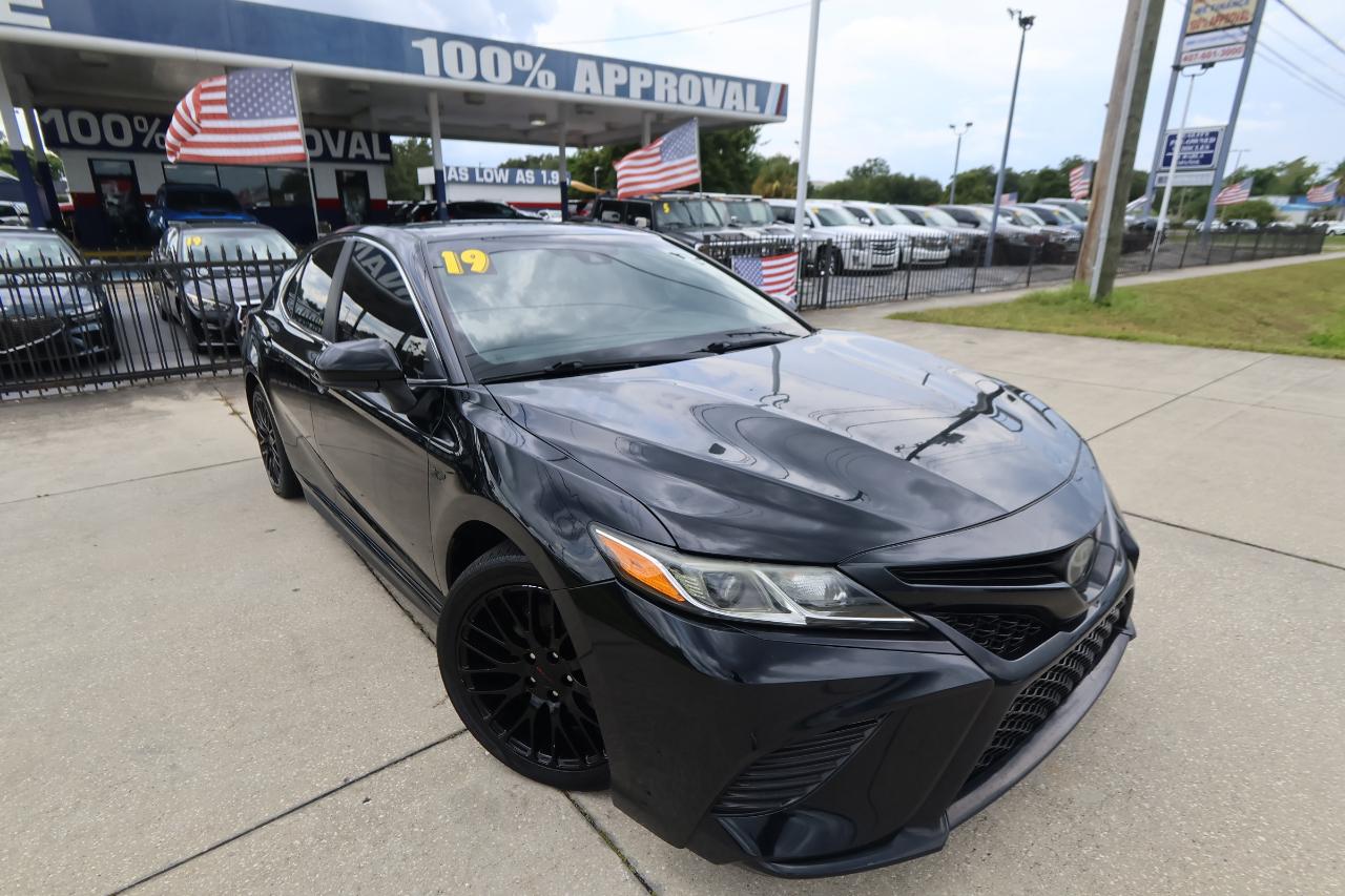 toyota camry 2019 4T1B11HKXKU806307 image toyota camry 2019 4T1B11HKXKU806307 image