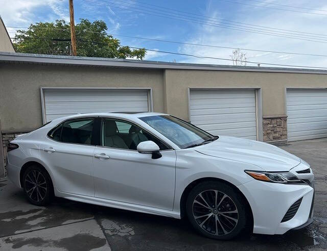 toyota camry 2019 4T1B11HK4KU262578 image toyota camry 2019 4T1B11HK4KU262578 image