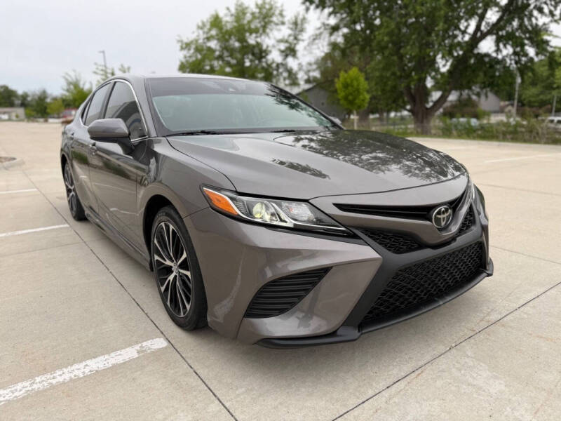 toyota camry 2019 4T1B11HK2KU739038 image toyota camry 2019 4T1B11HK2KU739038 image