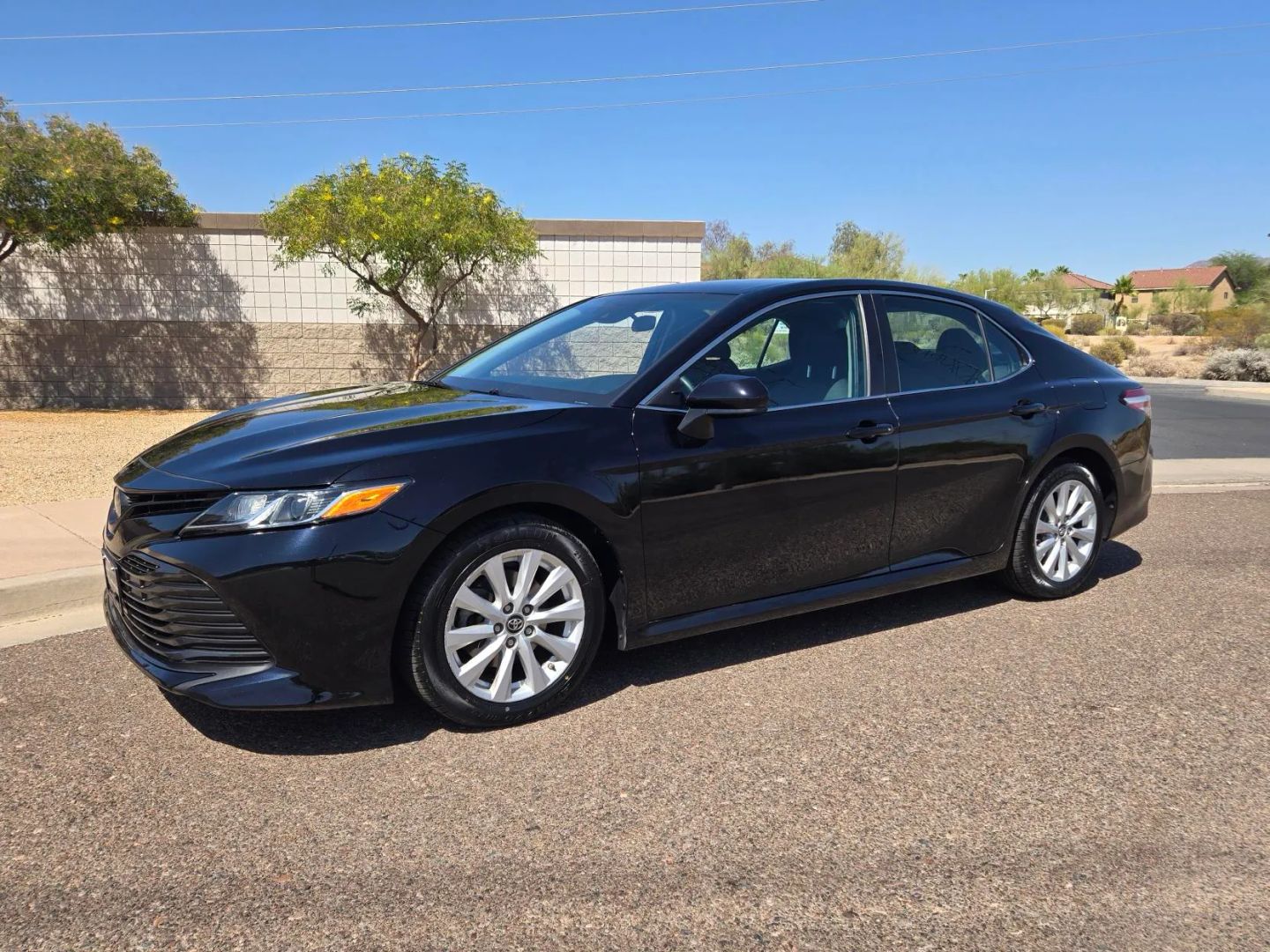toyota camry 2019 4T1B11HK2KU185628 image toyota camry 2019 4T1B11HK2KU185628 image