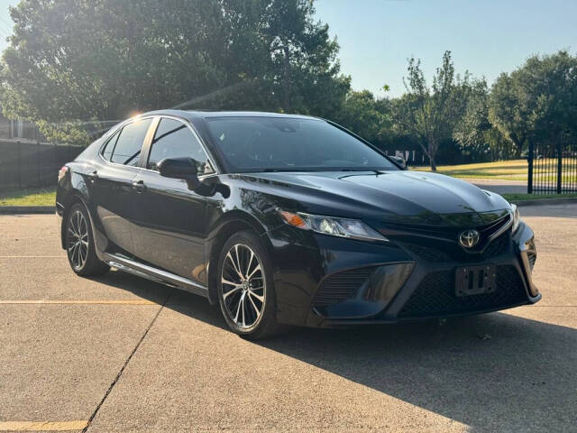toyota camry 2019 4T1B11HK8KU805544 image toyota camry 2019 4T1B11HK8KU805544 image