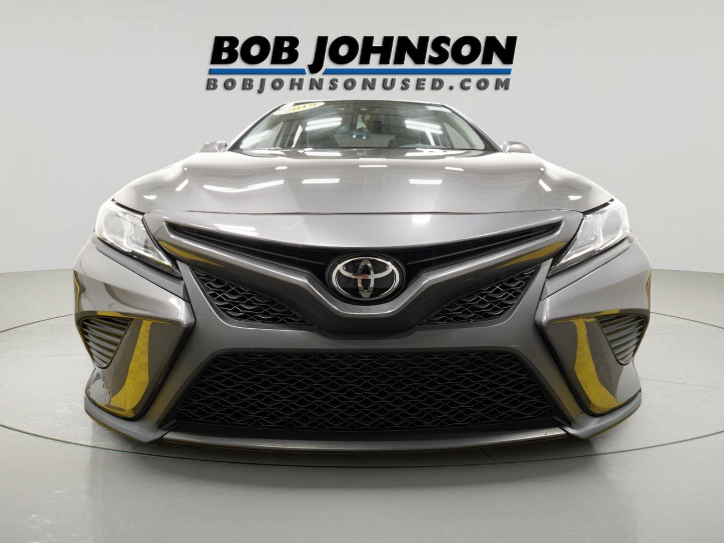 toyota camry 2019 4T1B11HK2KU812490 image toyota camry 2019 4T1B11HK2KU812490 image