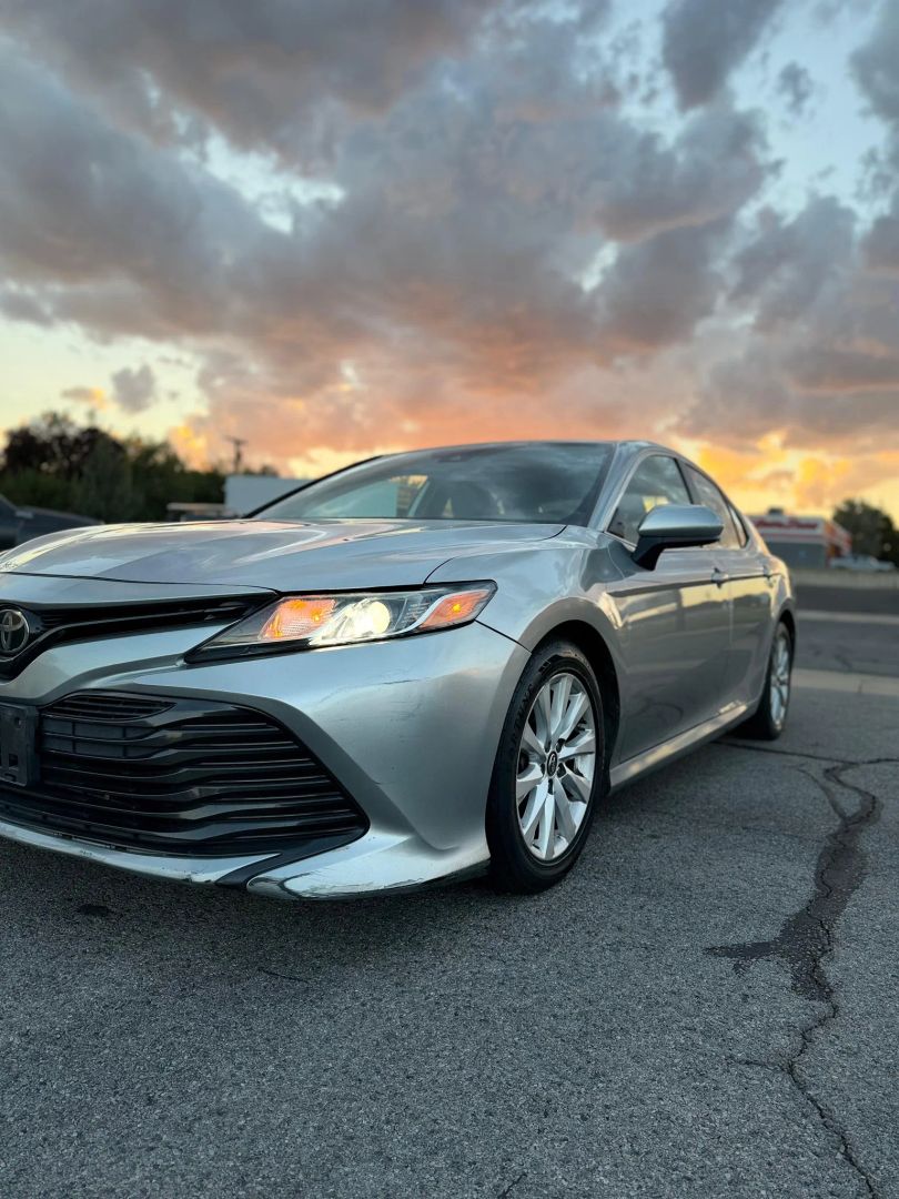 toyota camry 2019 4T1B11HK0KU241632 image toyota camry 2019 4T1B11HK0KU241632 image