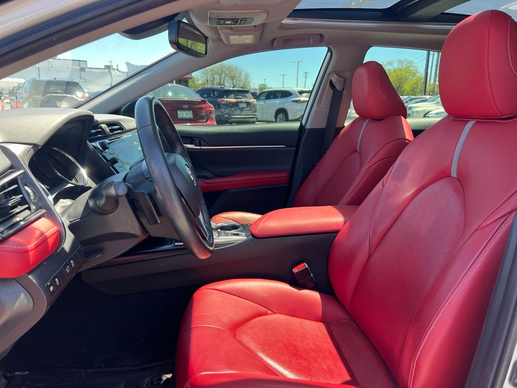toyota camry 2019 4T1B61HK2KU263424 image toyota camry 2019 4T1B61HK2KU263424 image