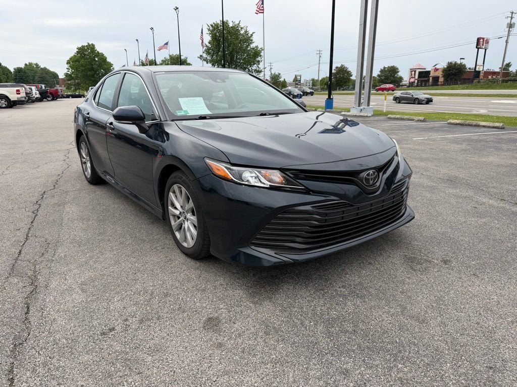 toyota camry 2019 4T1B11HK5KU244154 image toyota camry 2019 4T1B11HK5KU244154 image