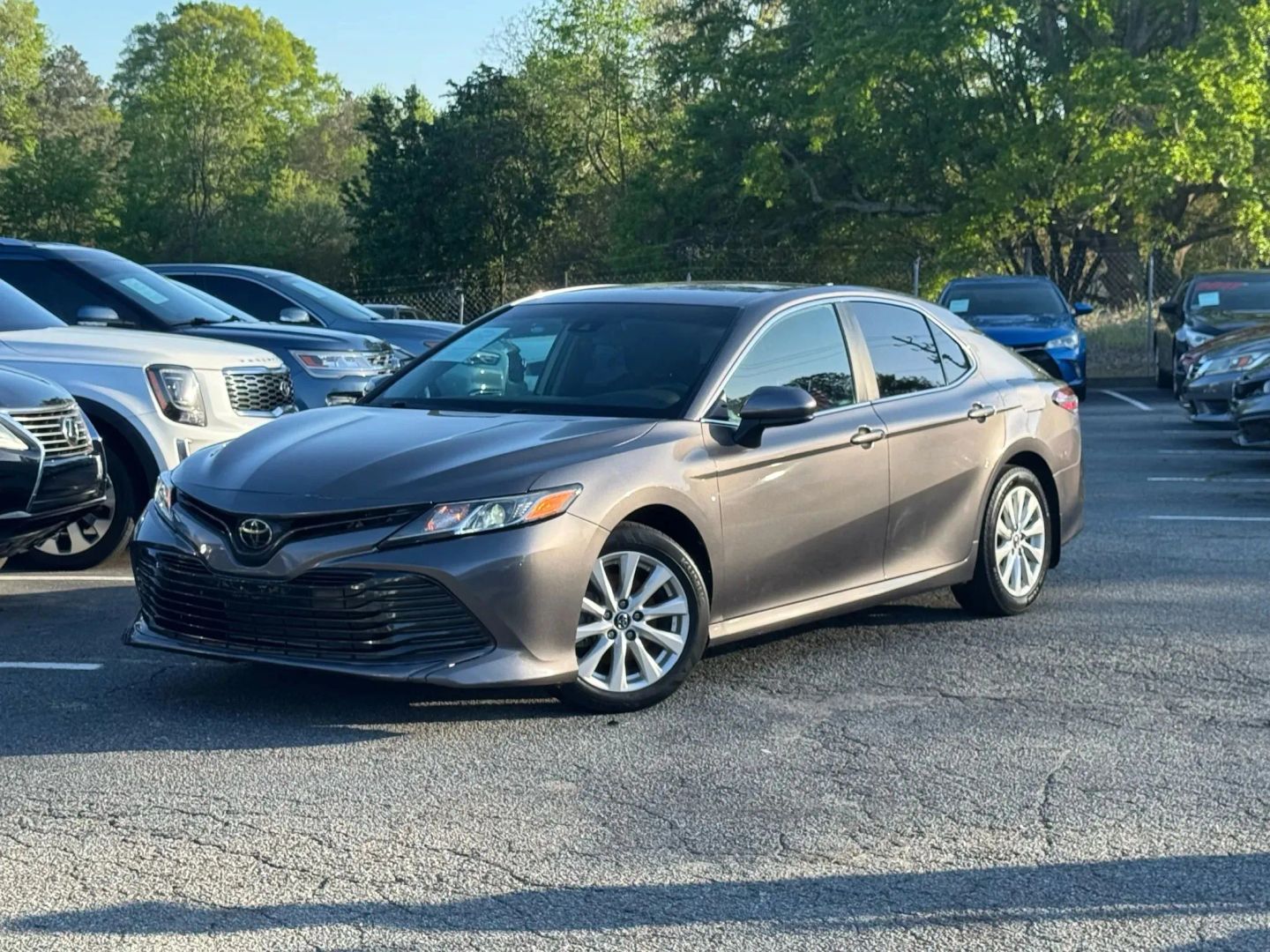 toyota camry 2019 4T1B11HK1KU827210 image toyota camry 2019 4T1B11HK1KU827210 image