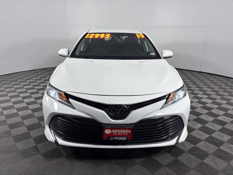 toyota camry 2019 4T1B11HK9KU719949 image toyota camry 2019 4T1B11HK9KU719949 image