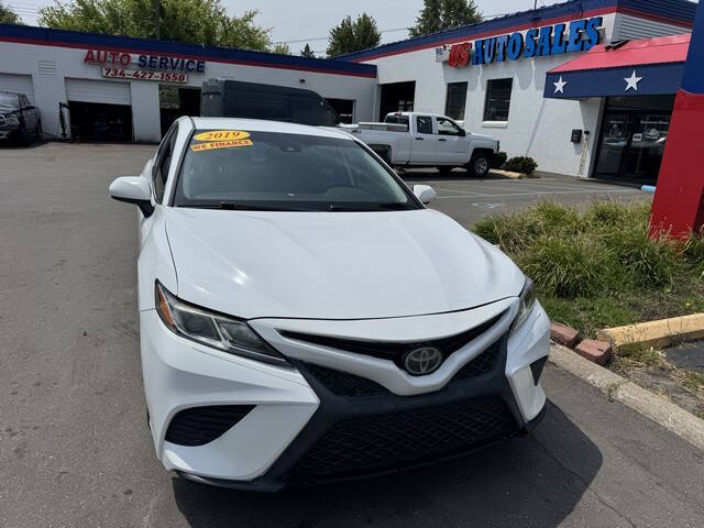 toyota camry 2019 4T1B11HK1KU747597 image toyota camry 2019 4T1B11HK1KU747597 image