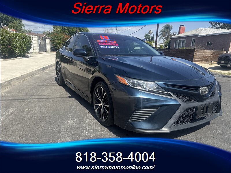 toyota camry 2018 4T1B11HK8JU621106 image toyota camry 2018 4T1B11HK8JU621106 image