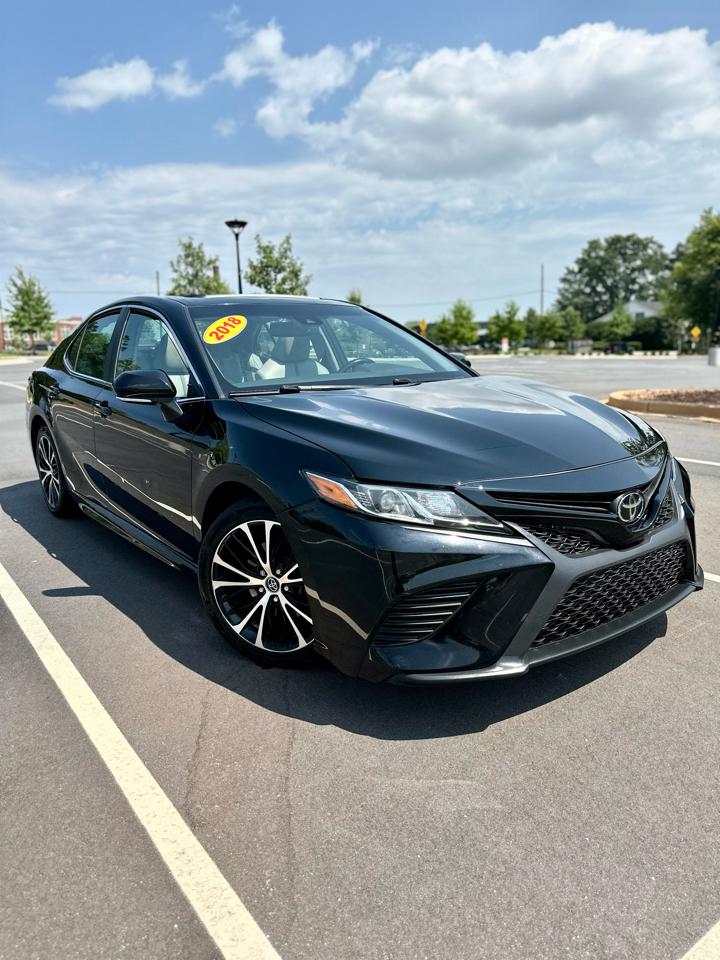 toyota camry 2018 4T1B11HK8JU677191 image toyota camry 2018 4T1B11HK8JU677191 image