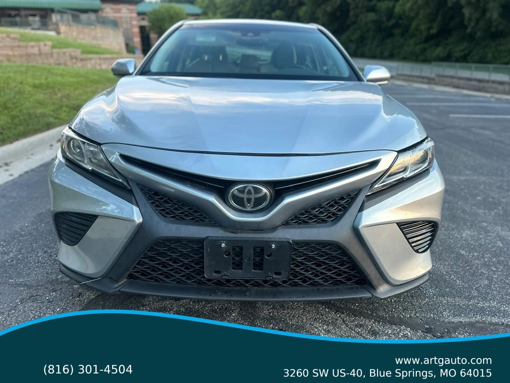 toyota camry 2018 4T1B11HK1JU595061 image toyota camry 2018 4T1B11HK1JU595061 image