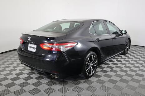 toyota camry 2018 4T1B11HK6JU590082 image toyota camry 2018 4T1B11HK6JU590082 image