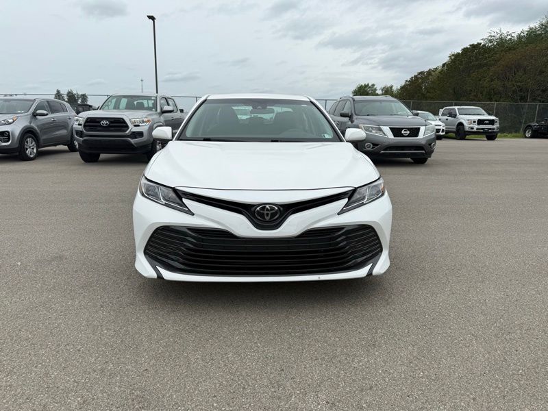toyota camry 2018 4T1B11HK0JU622976 image toyota camry 2018 4T1B11HK0JU622976 image