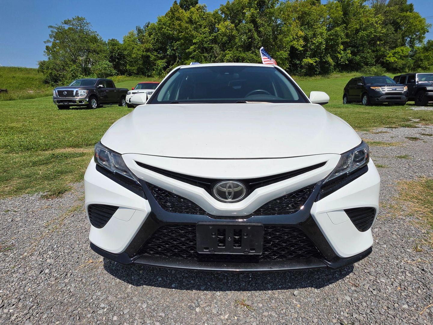 toyota camry 2018 JTNB11HK4J3027697 image toyota camry 2018 JTNB11HK4J3027697 image