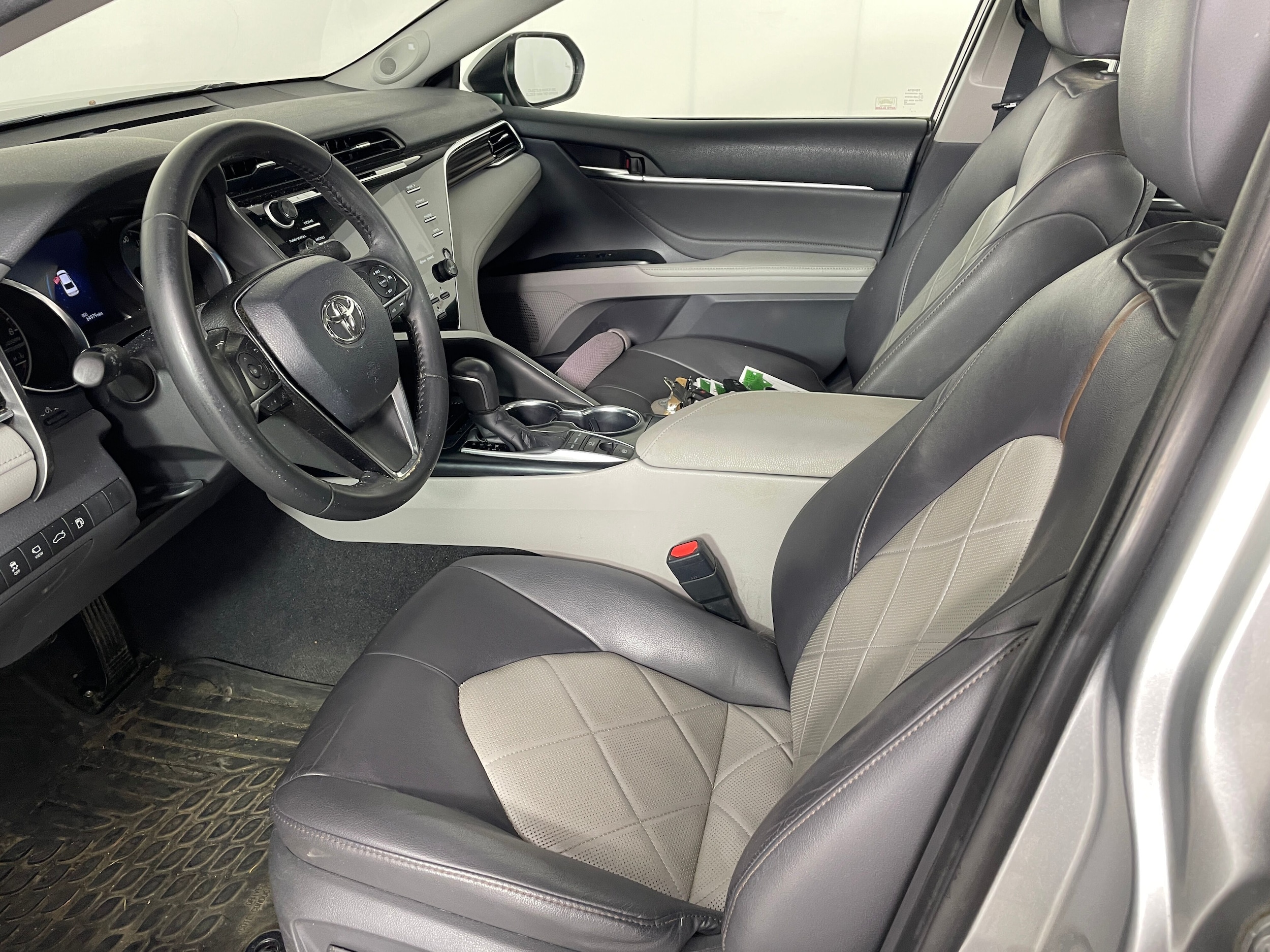 toyota camry 2018 4T1B11HK8JU083121 image toyota camry 2018 4T1B11HK8JU083121 image